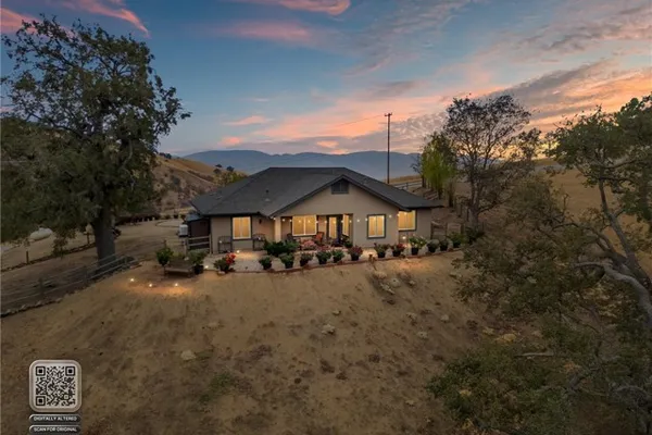 17900 TEJON