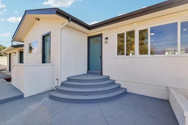 1477 MONTGOMERY DR
