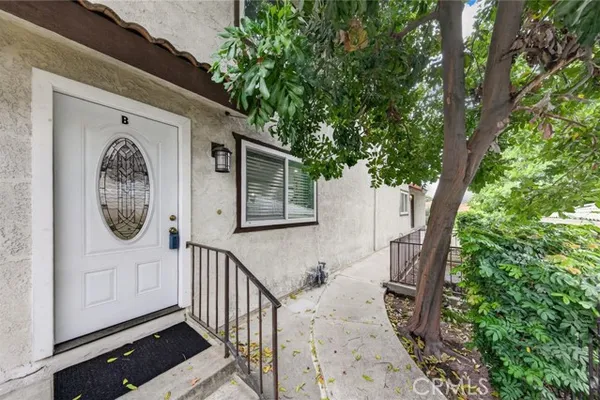 509 W DUARTE RD B