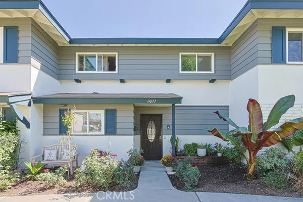 11077 ROBINSON DR
