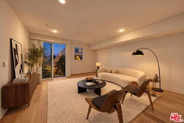 436 S VIRGIL AVE 308