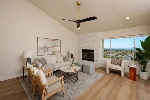 6603 SANTA ISABEL ST C