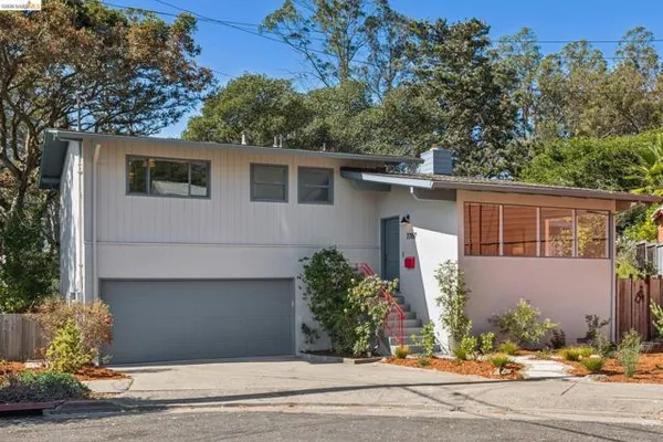 7767 DUKE CT