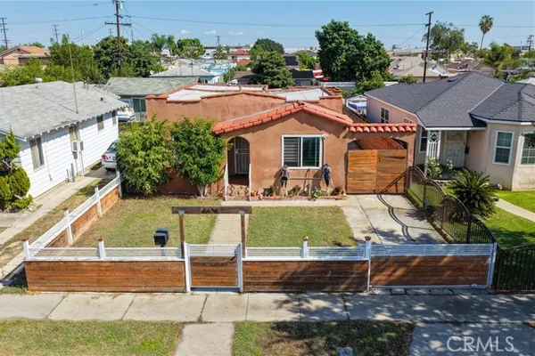8628 SAN JUAN AVE