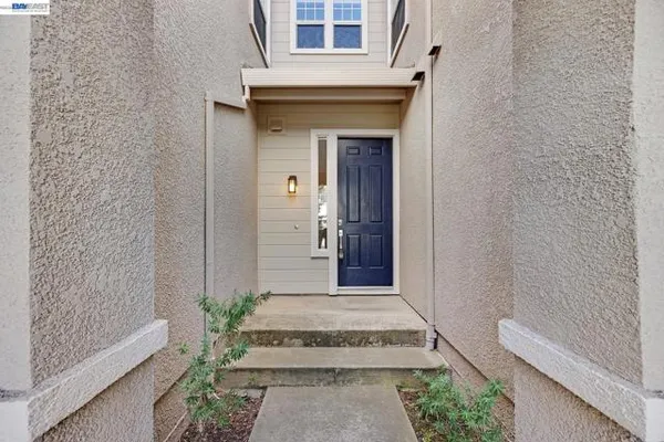 23009 CANYON TERRACE DR 3