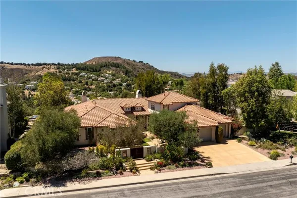 3315 VIA VERDE CT