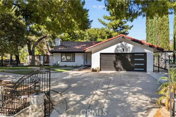 12850 WOODLEY AVE
