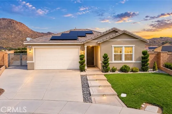 8012 ROOSTER CT
