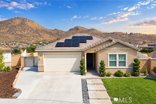 8012 ROOSTER CT