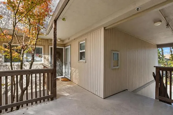 157 NAUTICAL CT