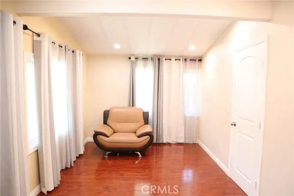 8111 STANFORD AVE SPC 125