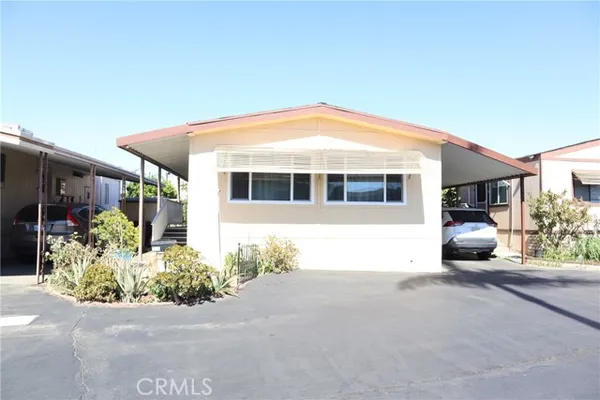8111 STANFORD AVE SPC 125