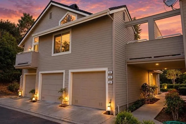 314 BOATSWAIN CT