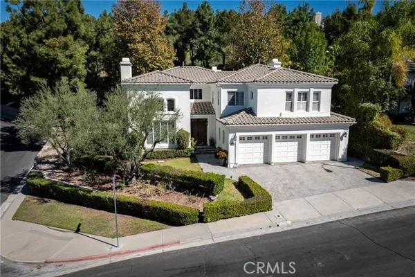 24255 HILLHURST DR