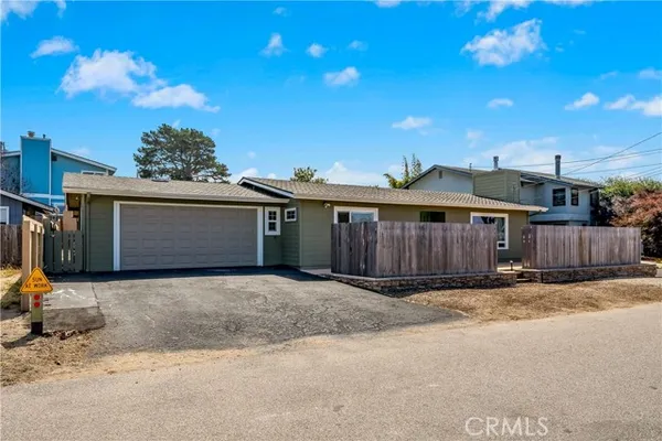 557 MITCHELL DR