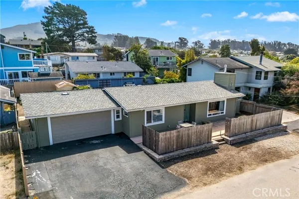 557 MITCHELL DR