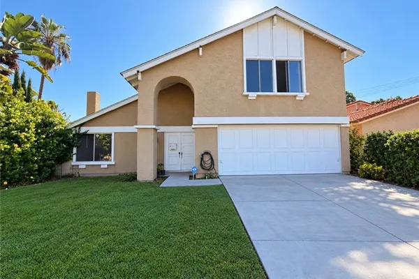 17316 HOLMES CIR
