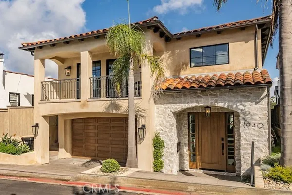 1940 LOMA DR