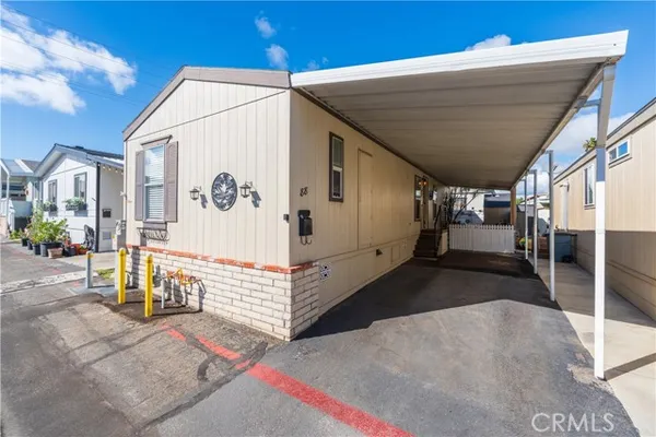 7652 GARFIELD AVE SPC 88