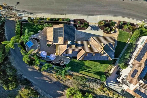 7507 MONA LN