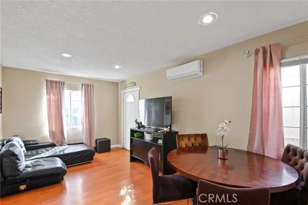 611 N WILMINGTON AVE