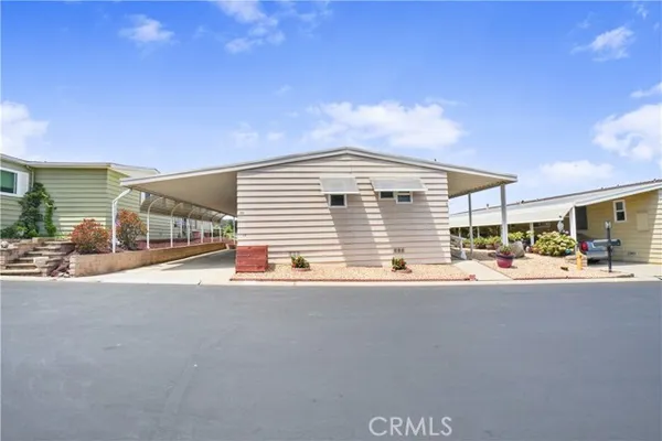 1195 LA MOREE RD 77