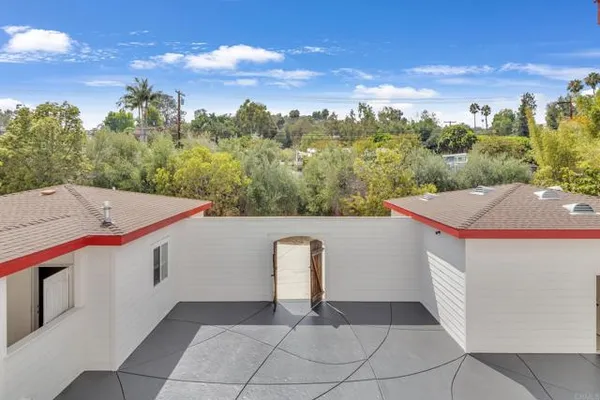 441 RANCHO SANTA FE RD
