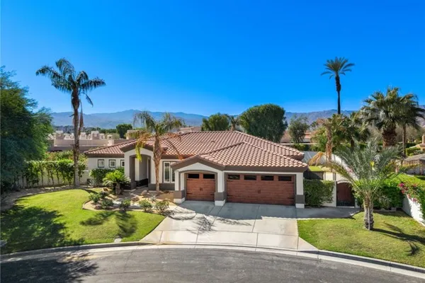 44235 YUCCA DR