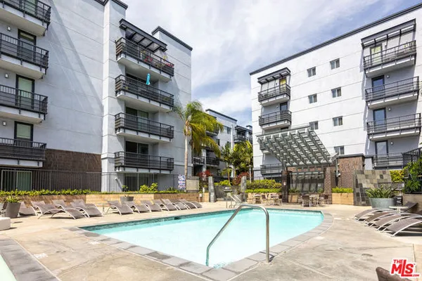 629 TRACTION AVE 442