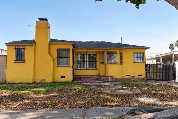 1615 W CENTURY BLVD