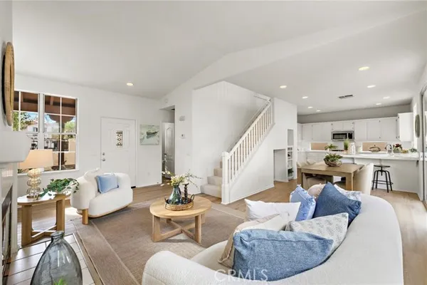 81 COLONY WAY