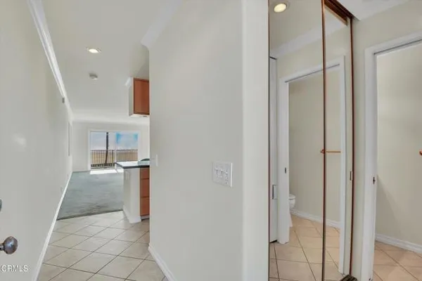 202 E SURFSIDE DR