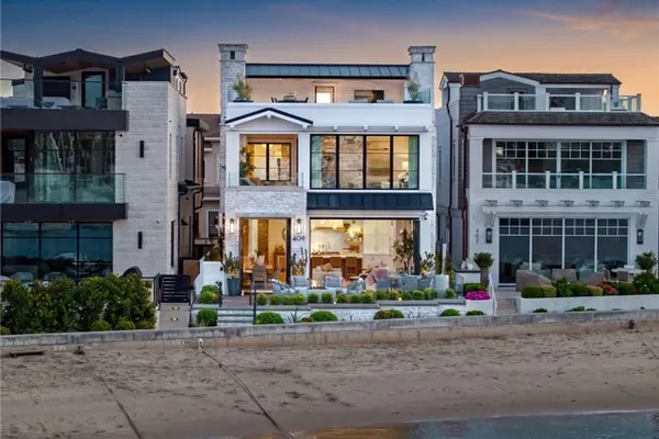 409 N BAYFRONT