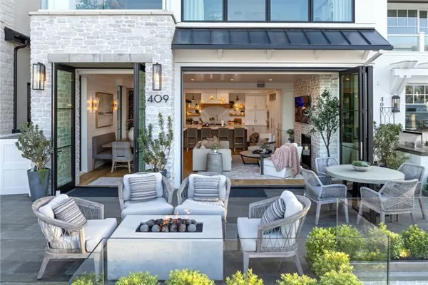 409 N BAYFRONT