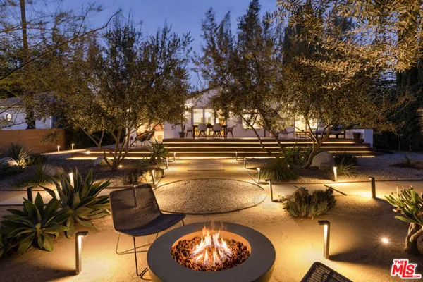 1323 MONTECITO CIR