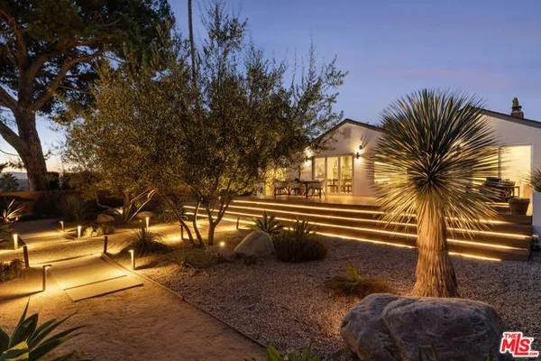 1323 MONTECITO CIR