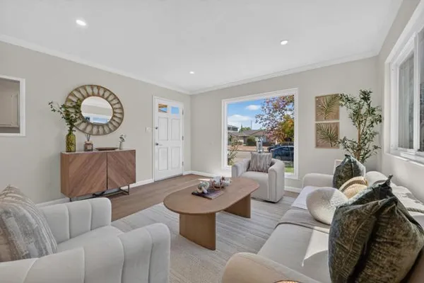 2663 LA SALLE WAY