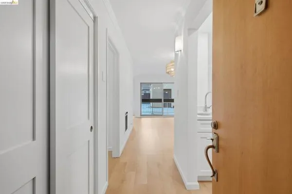 77 FAIRMOUNT AVE 112