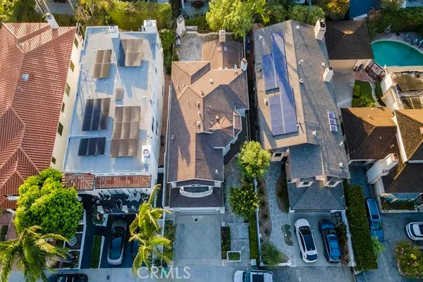 2317 PINE AVE