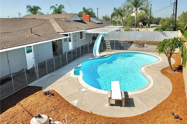 15315 VALEDA DR