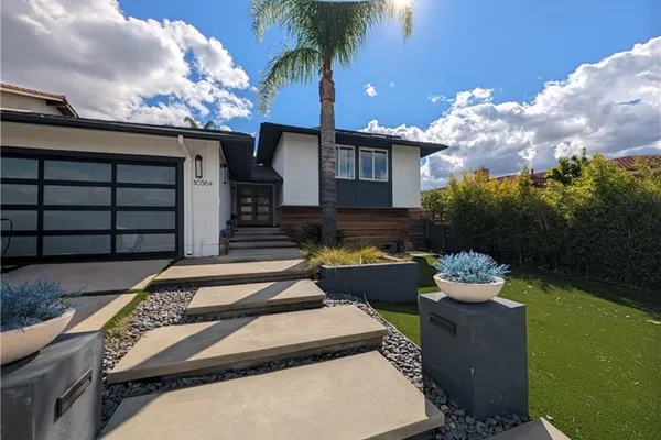 30564 MAINMAST DR