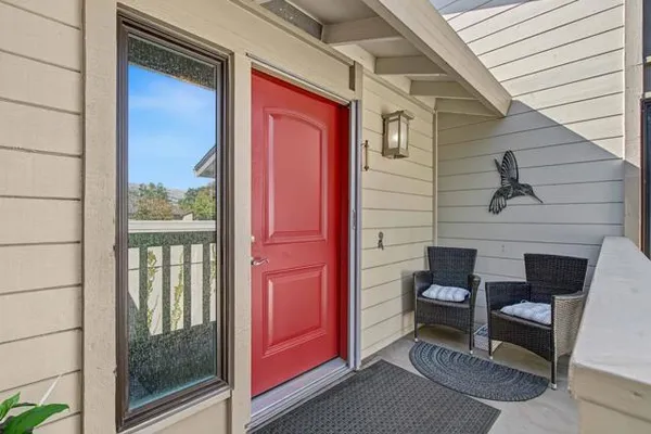 8466 TRAMINER CT