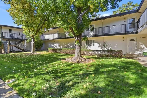 14225 LORA DR 93