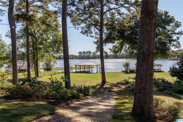 846 HAVEN CIR