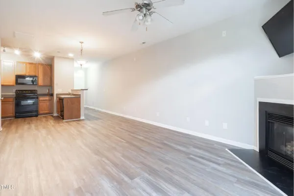 8518 ARBOLES CT