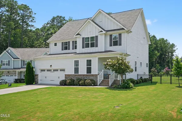 40 BACK GATE CT