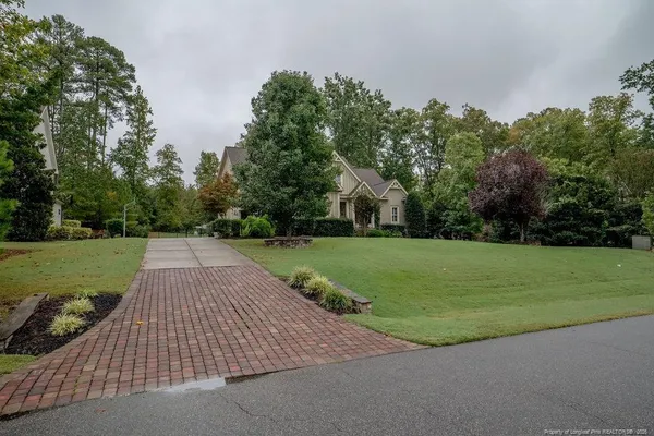 305 BISHOP FALLS RD