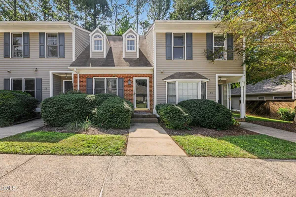 55 FOREST OAKS DR