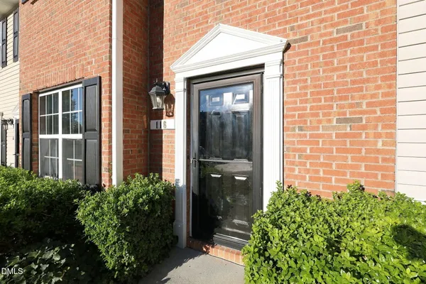 116 ANTERBURY DR