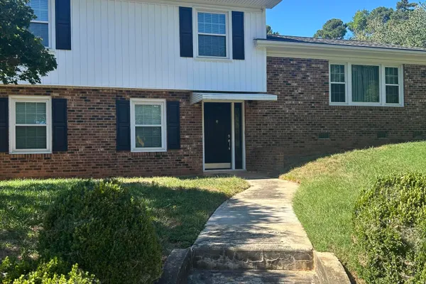 4609 LATIMER RD